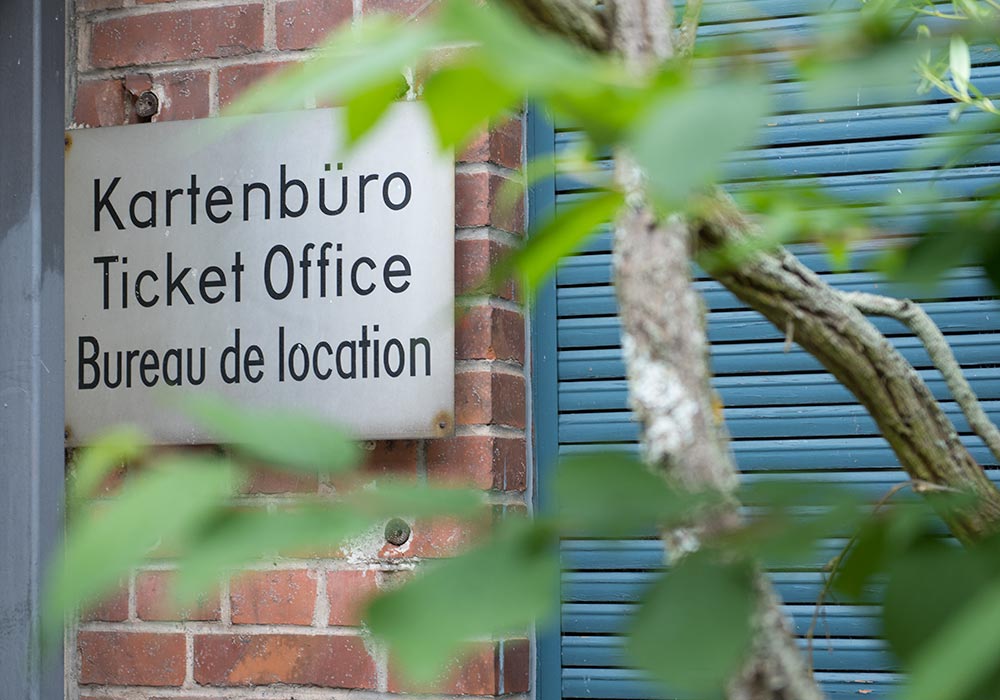 Bayreuth Festival: Kartenbüro - Ticket Office - Bureau de location