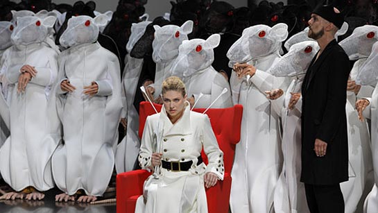 Anette Dasch as Elsa in Neuenfels' Lohengrin at Bayreuth 2010