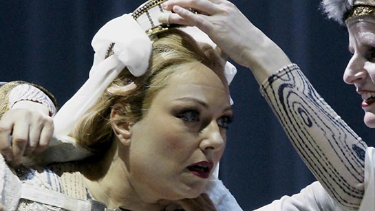 dorothea röschmann as elsa in lohengrin