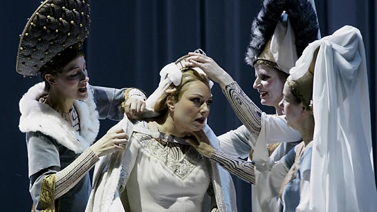 dorothea röschmann as elsa in lohengrin