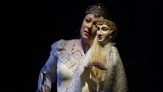 dorothea röschmann as elsa in lohengrin